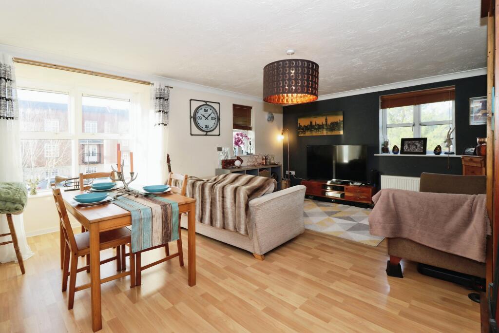 Additional image 19 of Strathearn Drive, Westbury-on-Trym, Bristol, Somerset, BS10