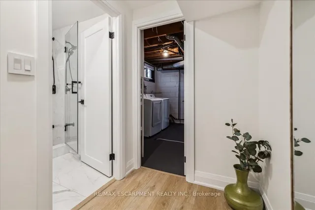 Additional image 23 of 1142 Stanley Dr