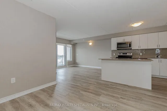 Additional image 26 of 716 Main St Unit 711