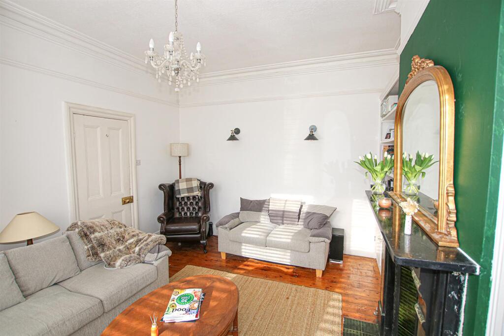 Additional image 4 of High Street, Newmarket