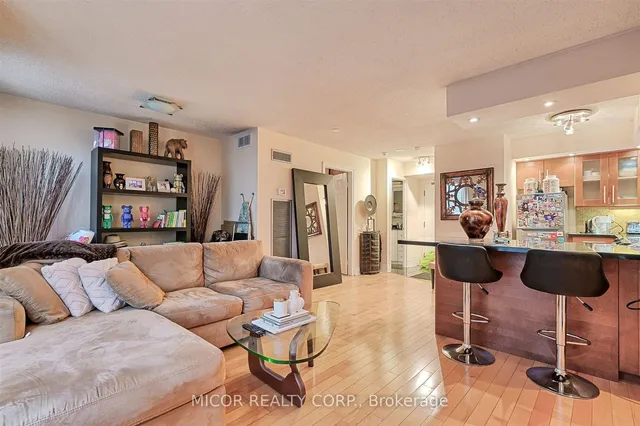 Additional image 12 of 40 Scollard St Unit 601