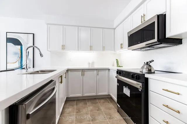 Additional image 10 of 3045 Gladeside Ave Unit 8