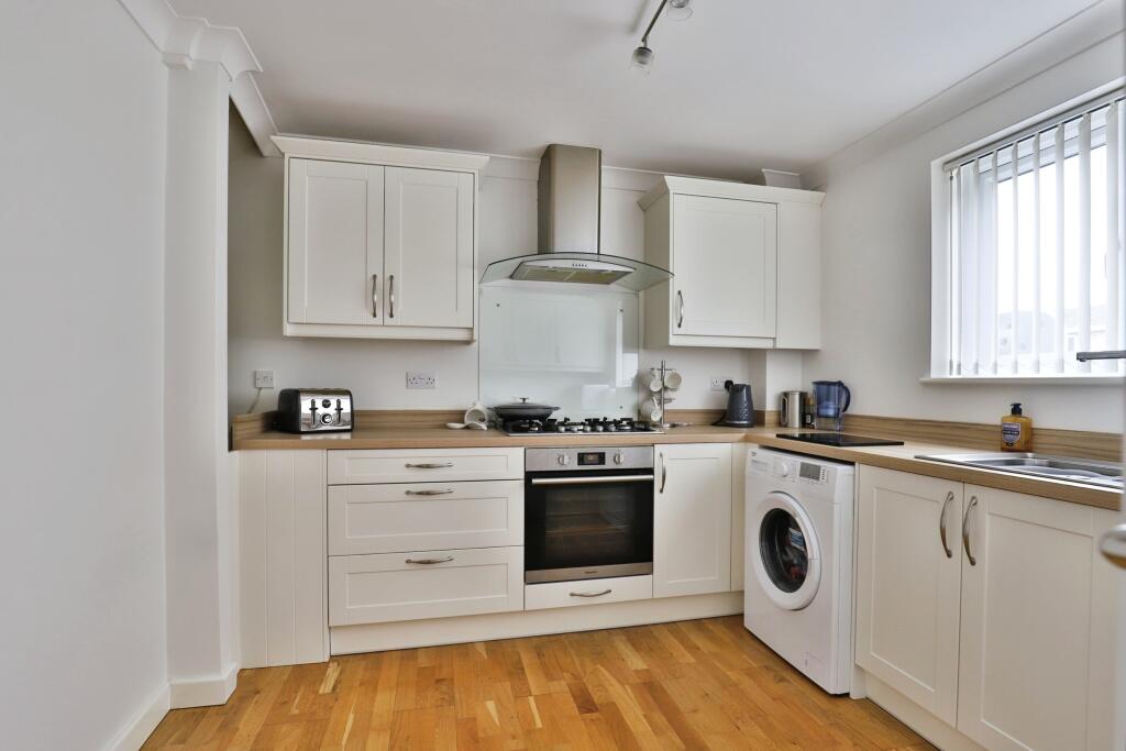 Additional image 7 of King John Avenue, BEARWOOD, Bournemouth, Dorset, BH11