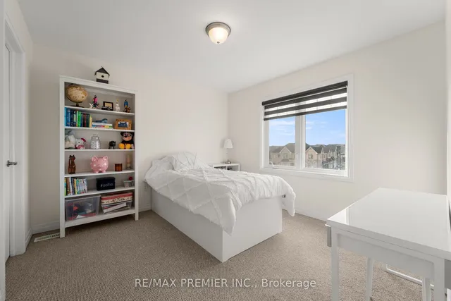 Additional image 26 of 29 Oliana Way