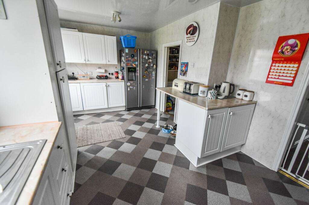 Additional image 7 of Chadderton Drive, Bury, BL9