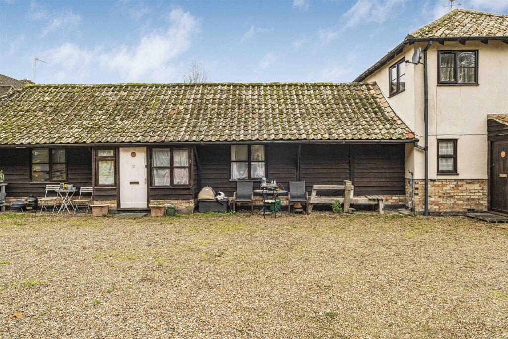 Additional image 38 of The Avenue, Madingley