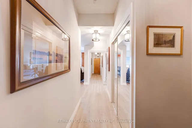 Additional image 11 of 2075 AMHERST HEIGHTS Dr Unit 402