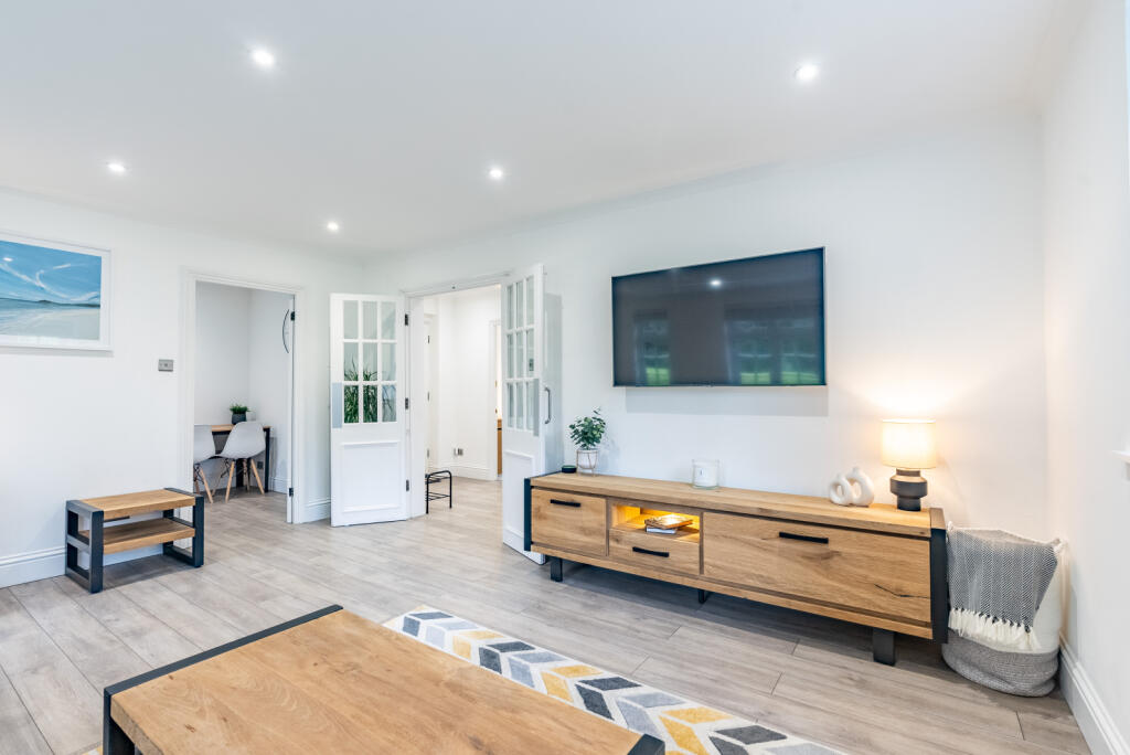 Additional image 22 of King Harry Lane, St. Albans, Hertfordshire, AL3