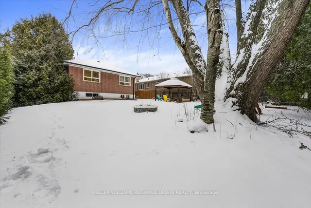 Primary image of 297 Betty Ann Dr