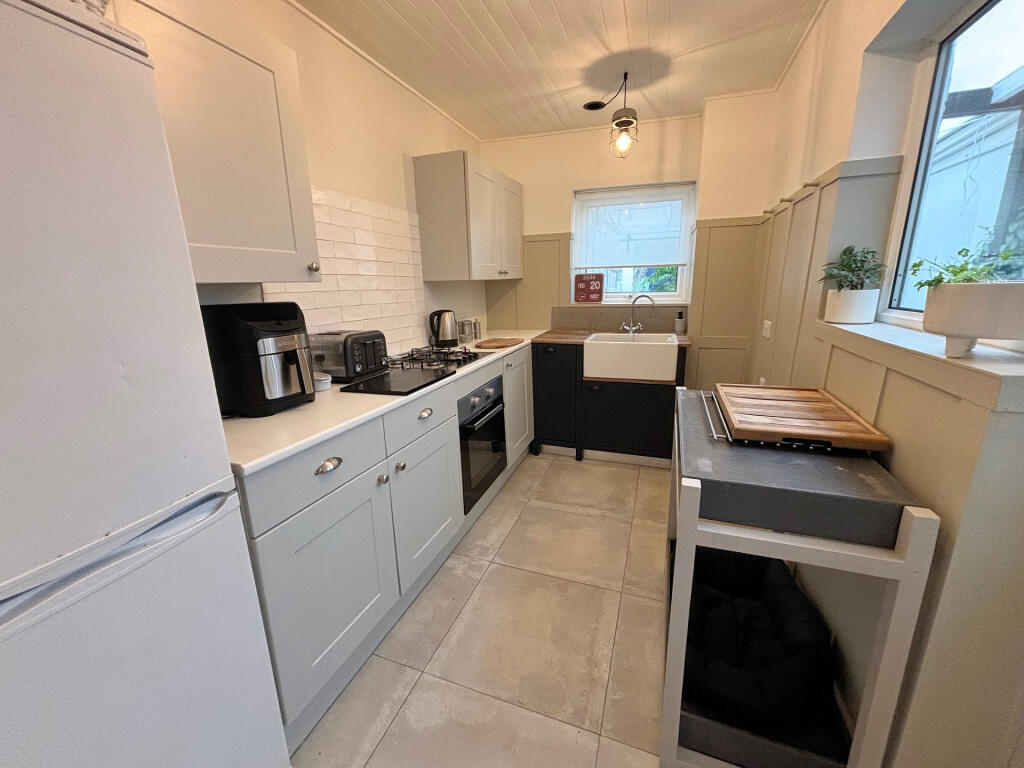 Additional image 10 of Seaton Road, London Colney, AL2