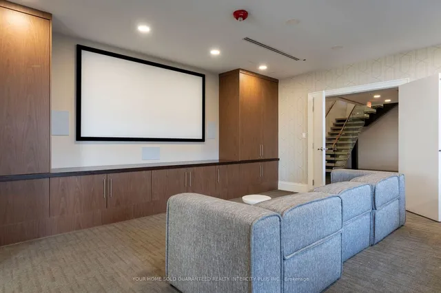 Additional image 33 of 20 Bruyeres Mews Unit 705