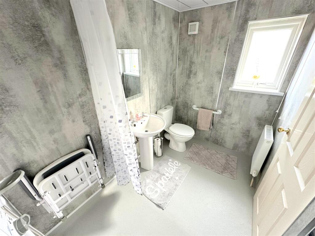 Additional image 33 of Oaklands Drive, Carlisle