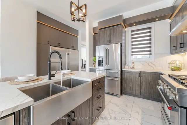 Additional image 12 of 583 Beam Crt