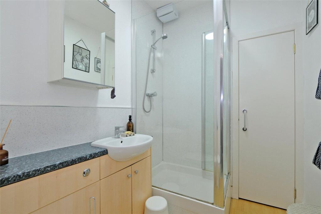 Additional image 13 of 165 Hardgate, Aberdeen, Aberdeenshire, AB11 6XQ