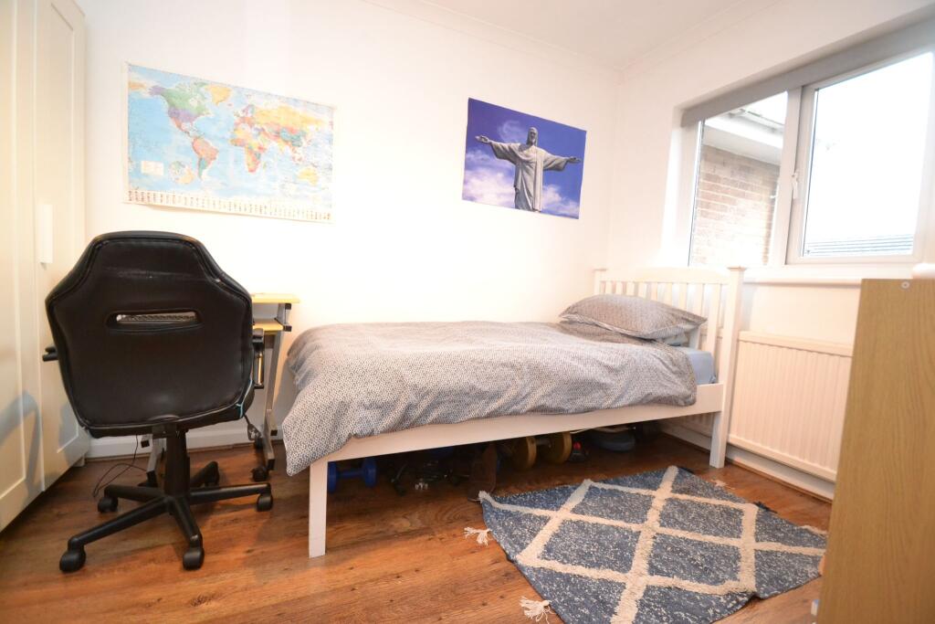 Additional image 20 of Evesham Grove, Idle,