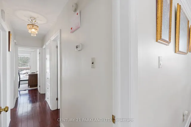 Additional image 11 of 14 Maxim Cres