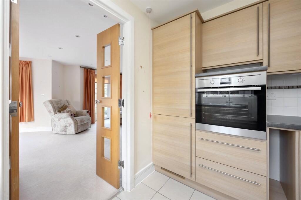 Additional image 13 of Church Street, Littlehampton, West Sussex, BN17