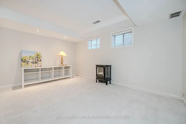 Additional image 24 of 2105 Berwick Dr Unit 7