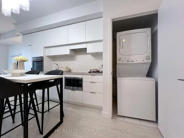 Additional image 10 of 8 Eglinton Ave Unit 3912