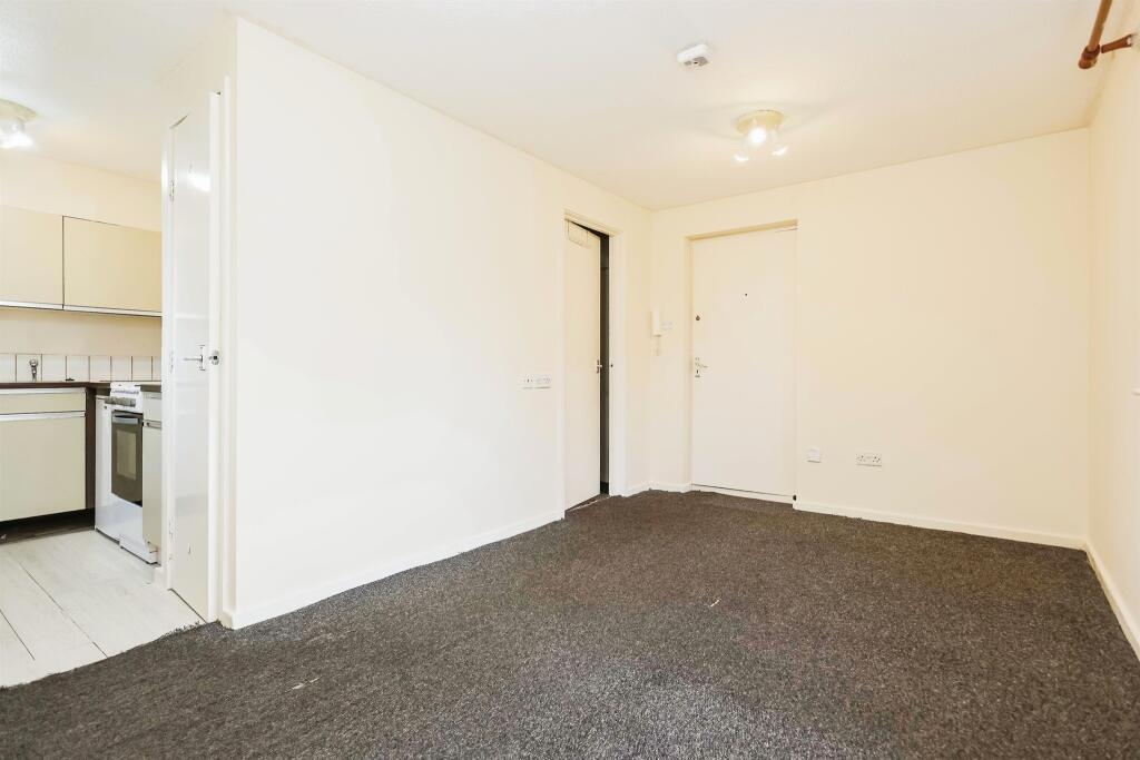 Additional image 16 of Swan Gardens, BIRMINGHAM