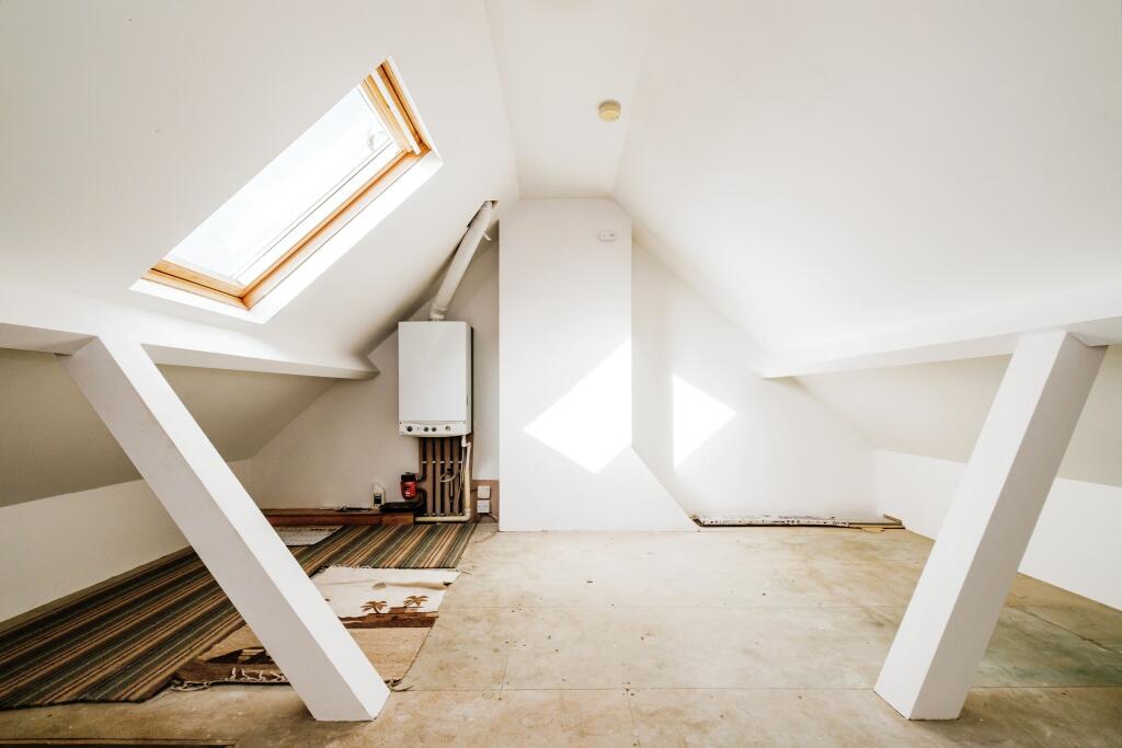 Additional image 17 of Clun Road, Littlehampton, BN17
