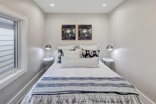 Additional image 29 of 94 Lake Cres