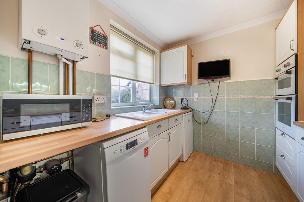 Additional image 12 of Coniston Road, Bromley