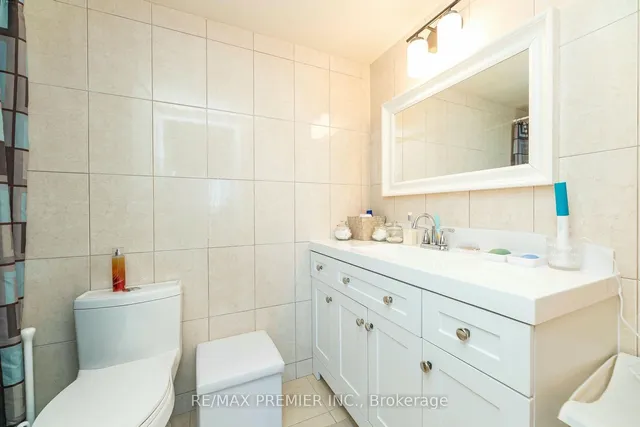 Additional image 31 of 10 Markbrook Lane Unit 1009