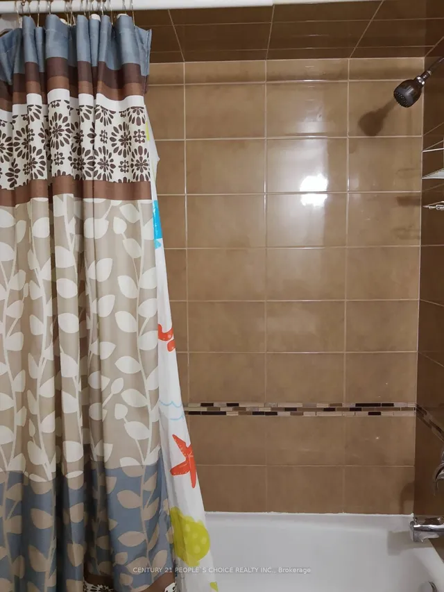 Additional image 12 of 15 Kensington Rd Unit 1405