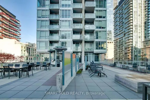 Additional image 38 of 199 Richmond St Unit 1402