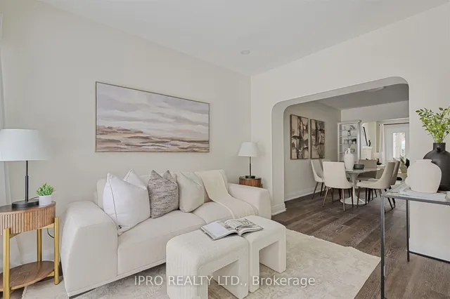 Additional image 13 of 20 THORNHILL Ave