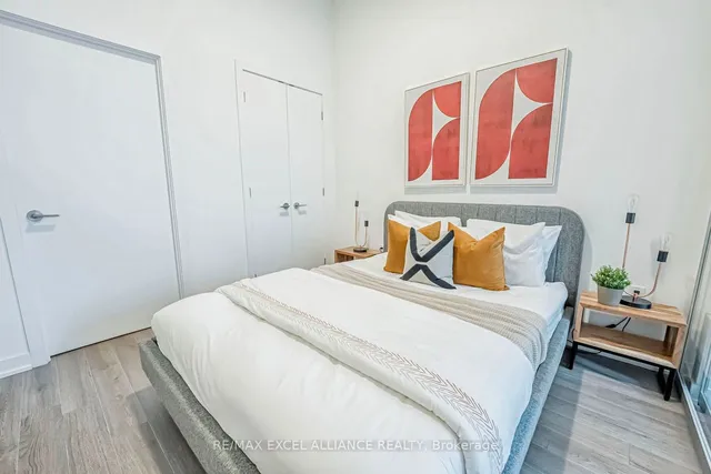 Additional image 31 of 357 King St Unit 503