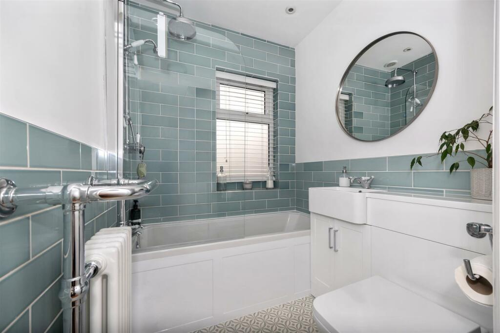 Additional image 19 of Pavilion Road, Worthing