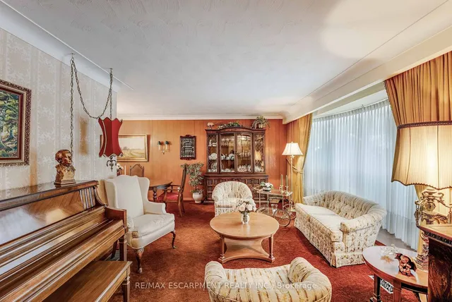 Additional image 4 of 251 Tottenham Rd