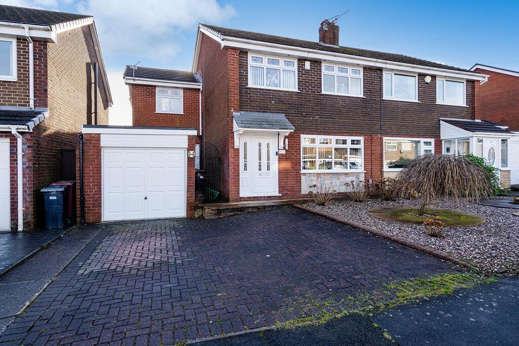 Colchester Drive, Farnworth, Bolton, Lancashire, BL4