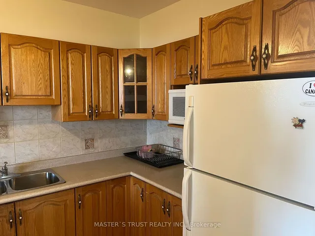 Additional image 11 of 2550 Pharmacy Ave Unit 1410