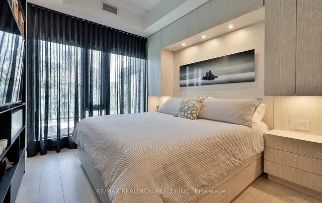 Additional image 14 of 505 Richmond St Unit 419