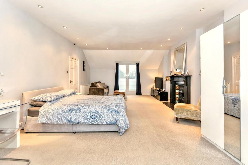 Additional image 24 of Ascot Road, Moseley