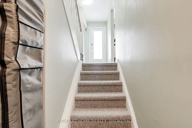 Additional image 3 of 703 Briar Cres