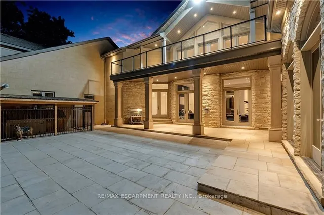 Additional image 37 of 2642 Bluffs Way