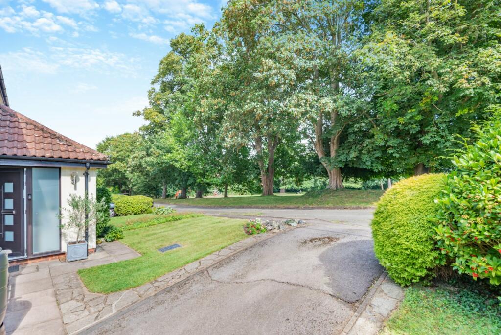 Additional image 11 of Ash Grove, Wheathampstead, St. Albans, Hertfordshire