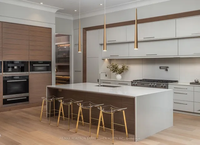 Additional image 13 of 101 Old Colony Rd