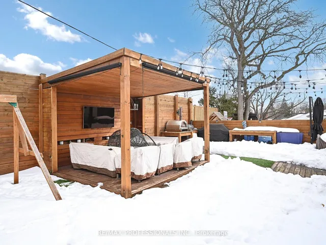 Additional image 36 of 11 Benbow Rd