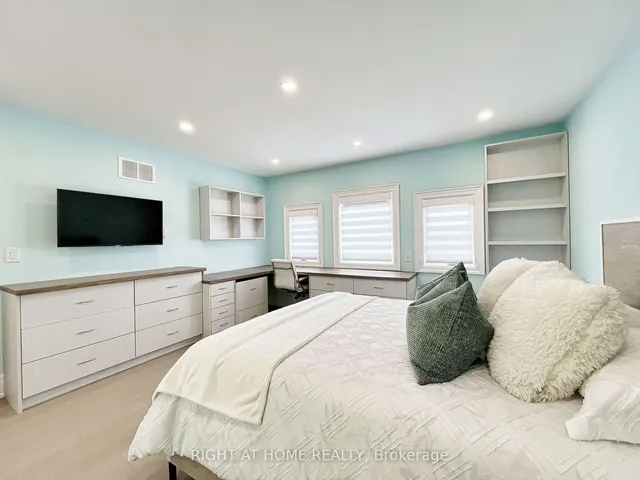 Additional image 34 of 152 Holmes Ave