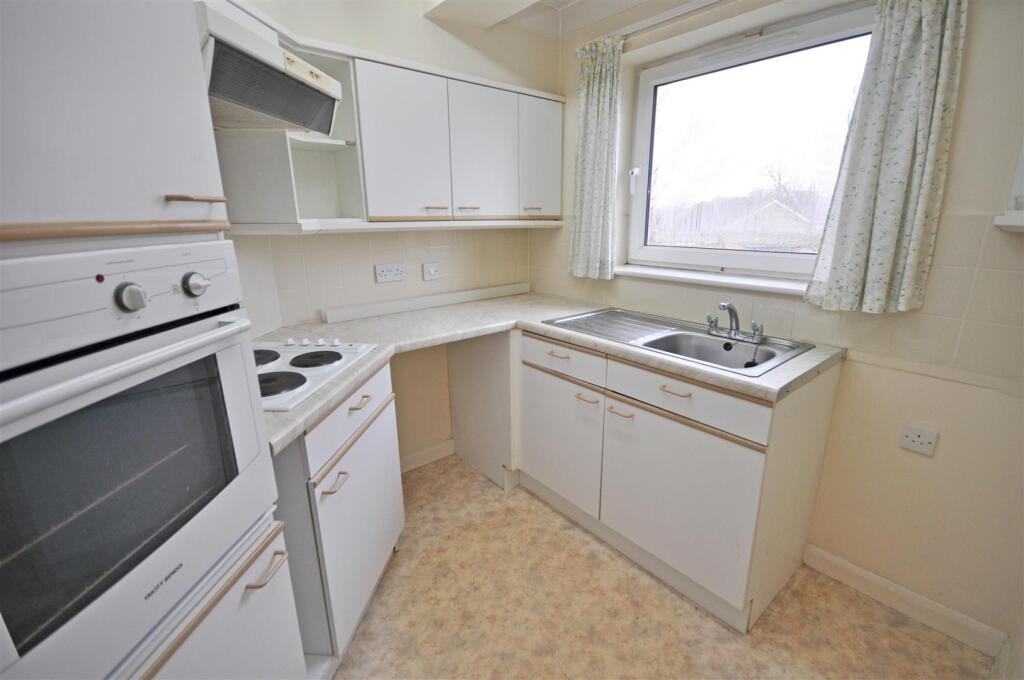 Additional image 4 of Bellbanks Road, Hailsham