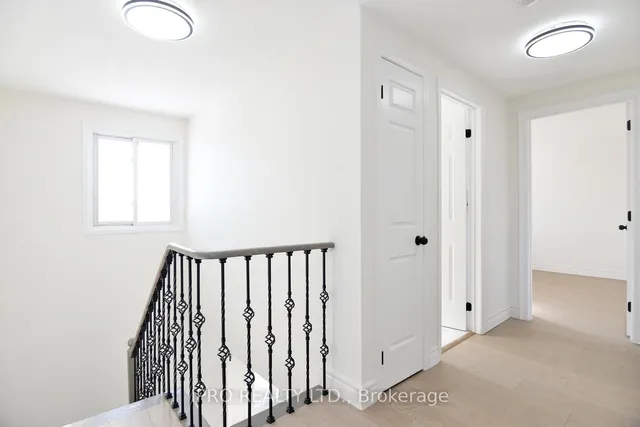 Additional image 20 of 14 Paramount Pl