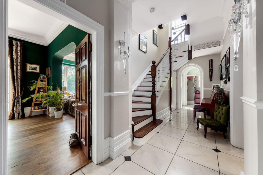 Additional image 14 of Beckenham Grove, Bromley, BR2 0JN