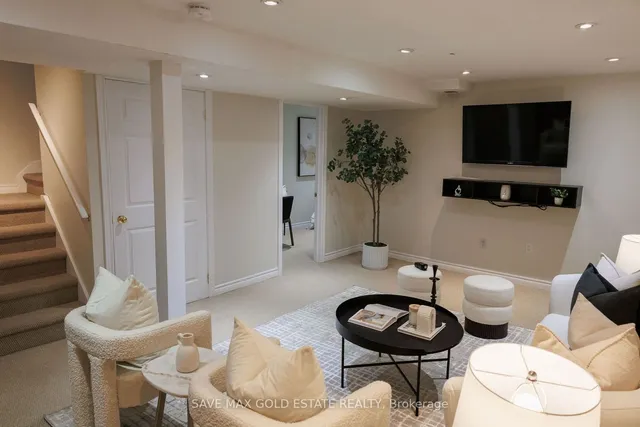 Additional image 37 of 108 GLENASHTON Dr