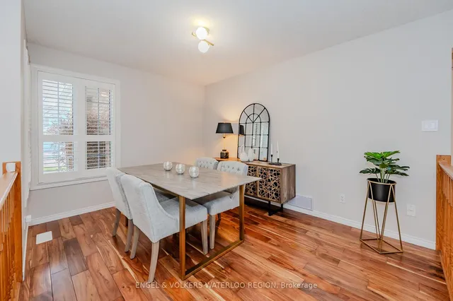 Additional image 8 of 38 Candle Cres