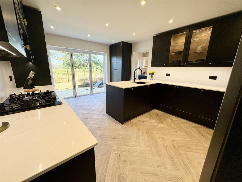 Additional image 12 of Little Dewlands, Verwood